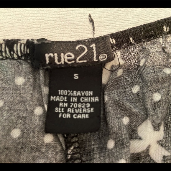 Blue rib Ruffled shorts - Picture 5 of 5